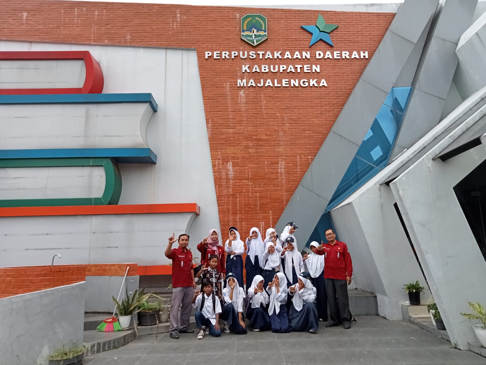 Berkunjung ke Perpustakaan Daerah Kabupaten Majalengka