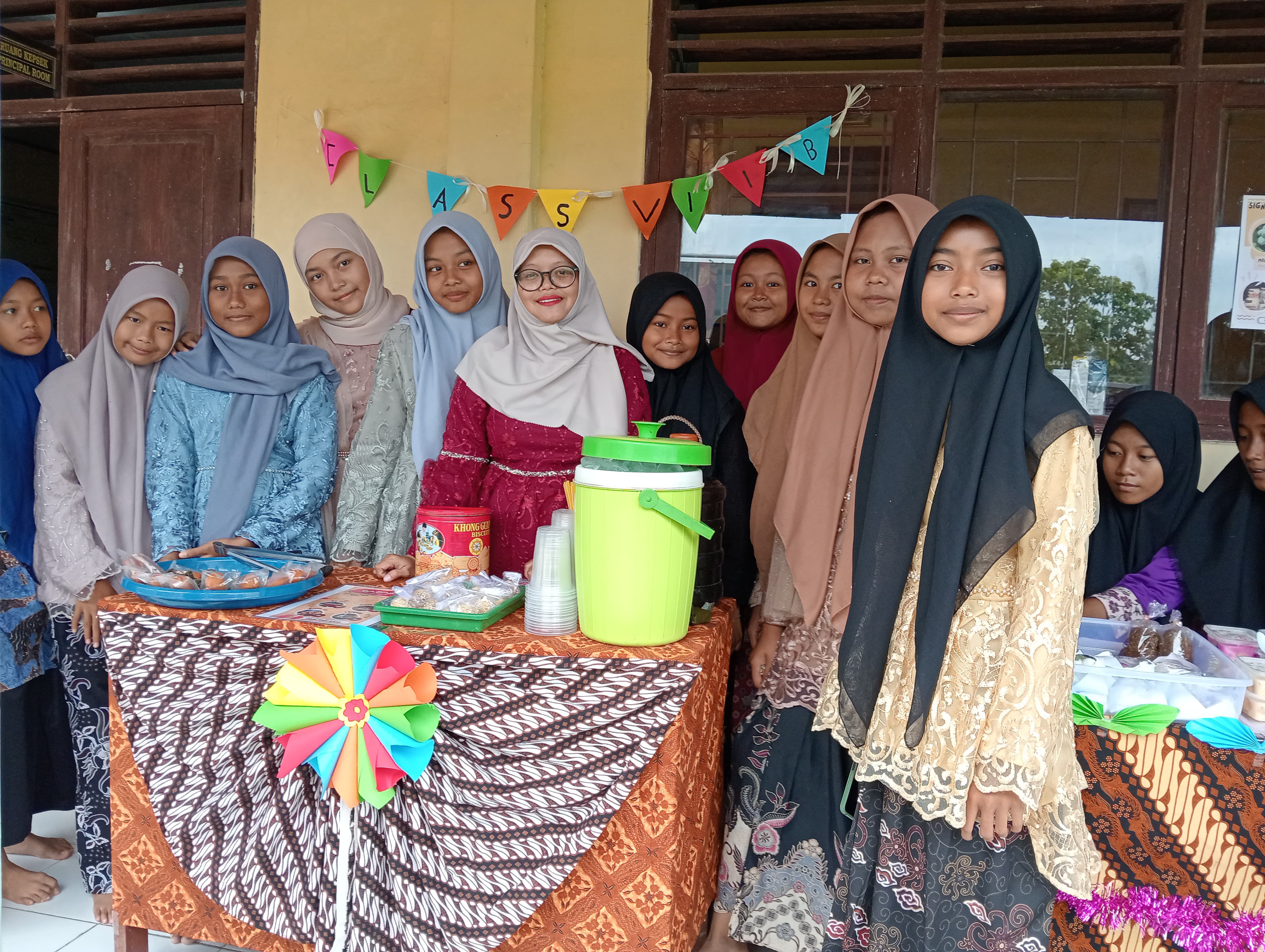 Kegiatan Gebyar P5 Suara Demokrasi dan Bhinneka Tunggal Ika di SMPN 4 Sumberjaya
