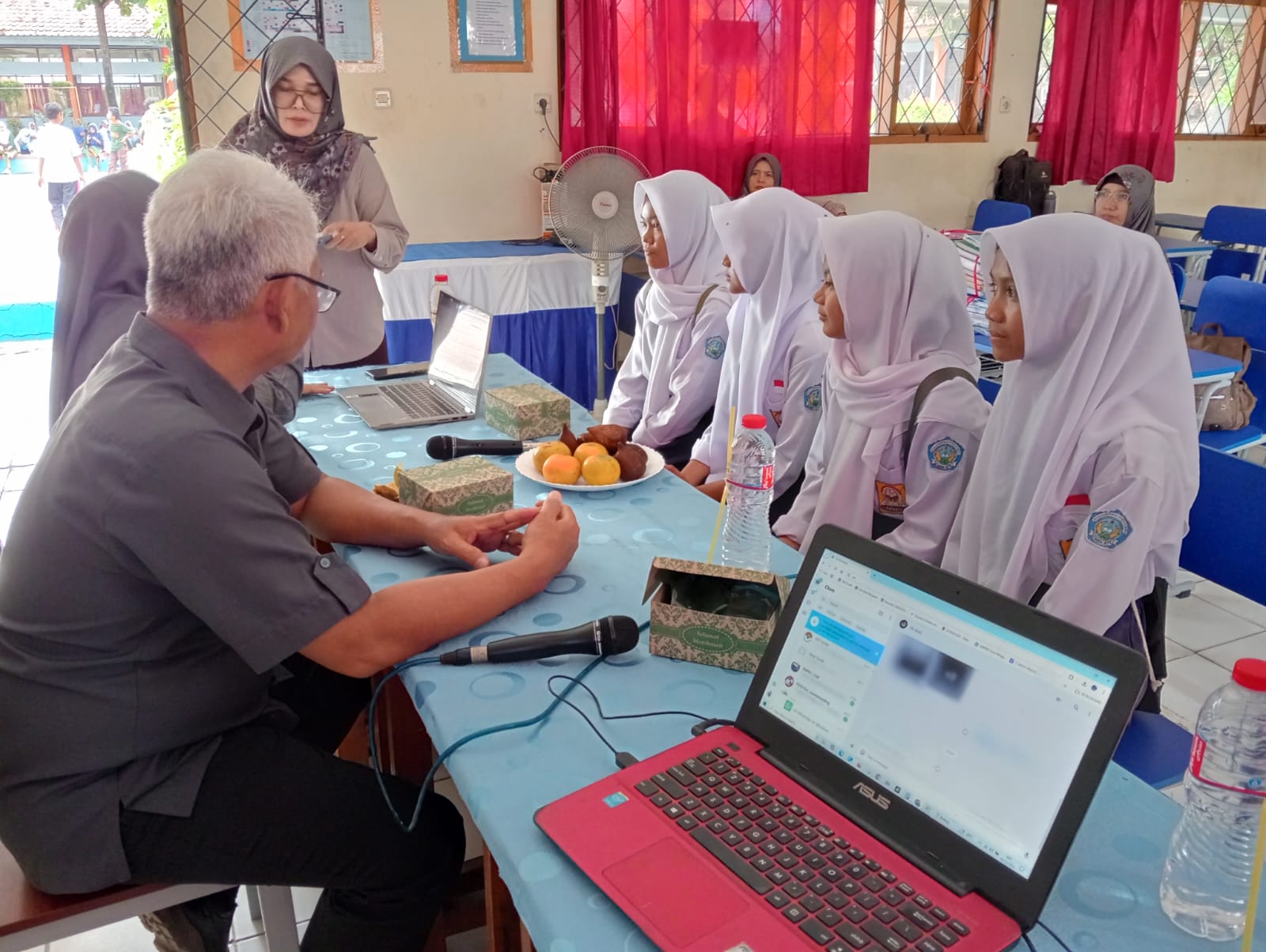 Kegiatan Penilaian Kinerja Kepala Sekolah (PKKS) SMPN 4 Sumberjaya Tahun 2024